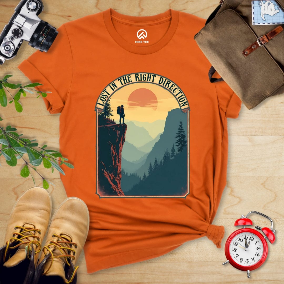 Hike Tee T-Shirt Autumn / S Lost In The Right Direction Shirt