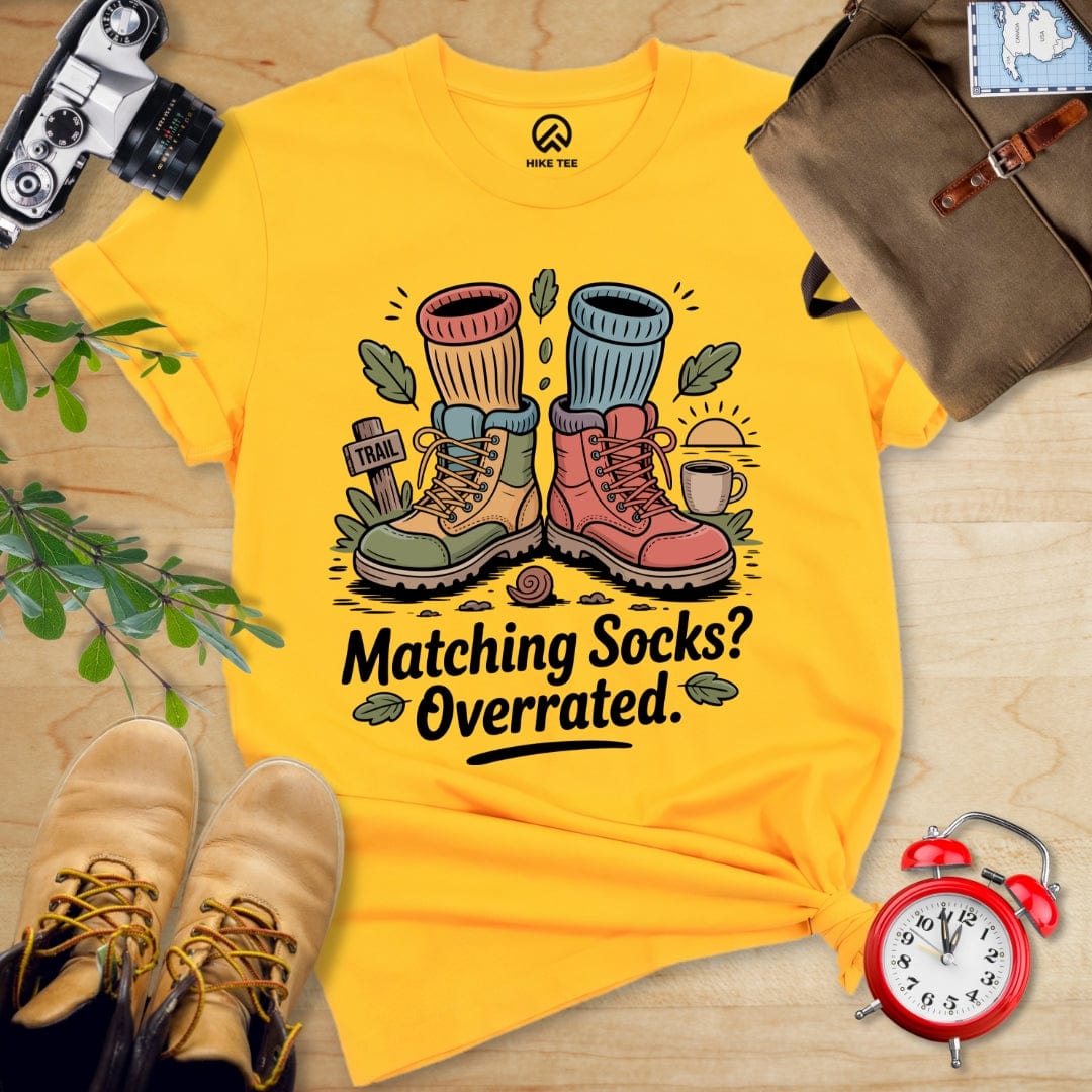 Hike Tee T-Shirt Gold / S Matching Socks Shirt