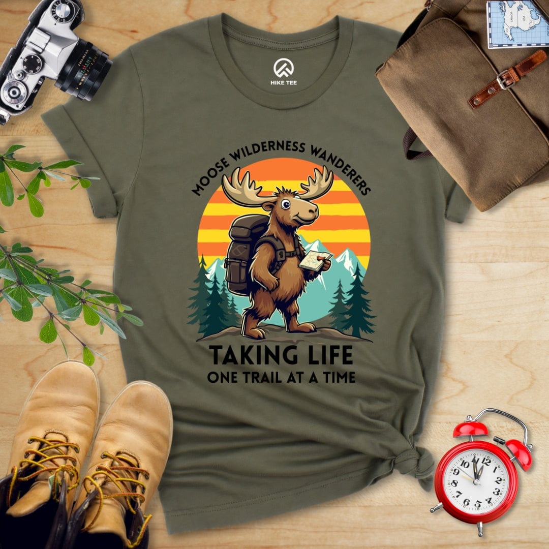 Hike Tee T-Shirt Military Green / S Moose Wilderness Wanderers Shirt