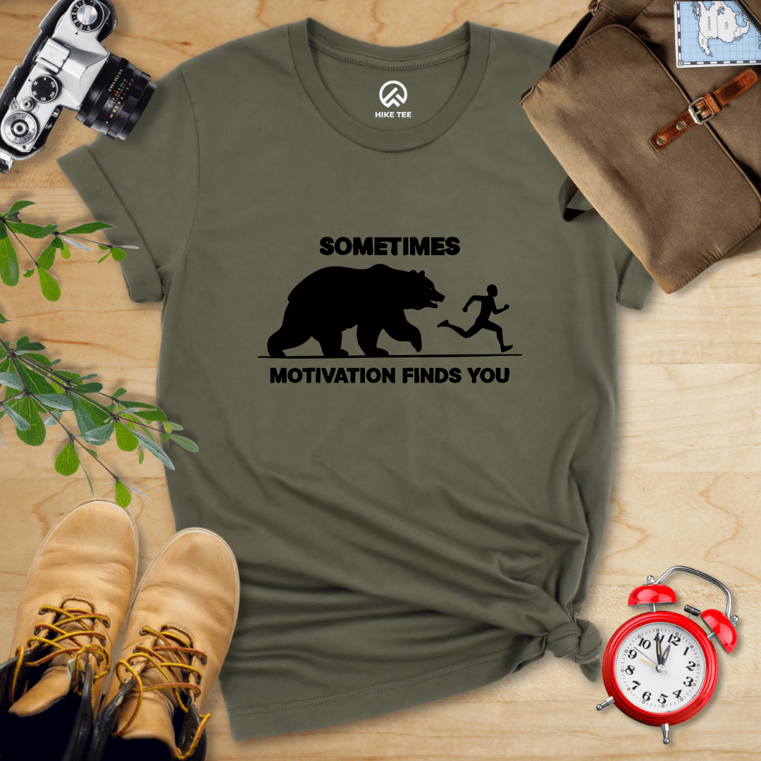 Hike Tee T-Shirt Military Green / S Motivation Finds You Shirt