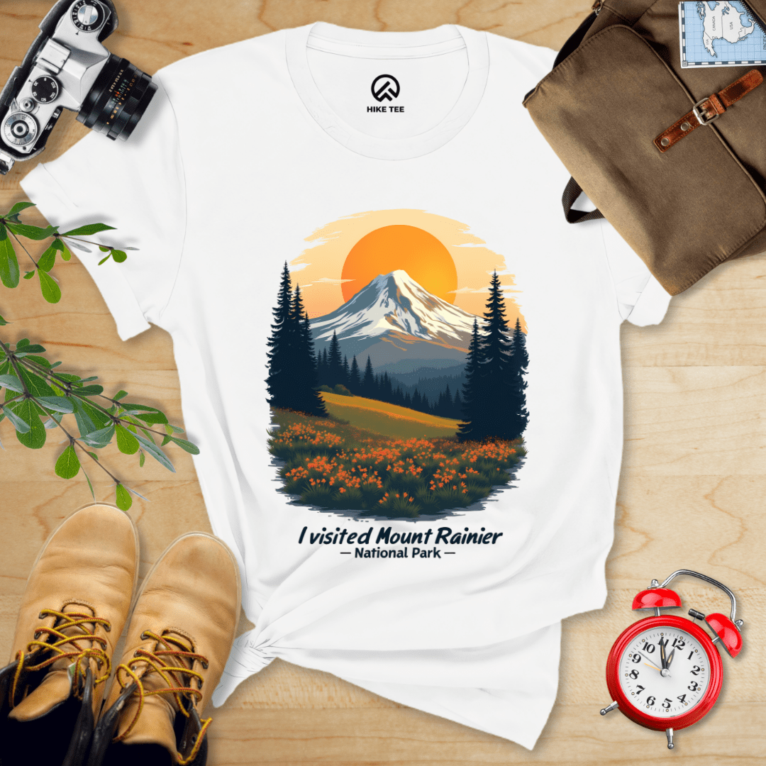 Hike Tee T-Shirt White / S Mount Rainier National Park Shirt