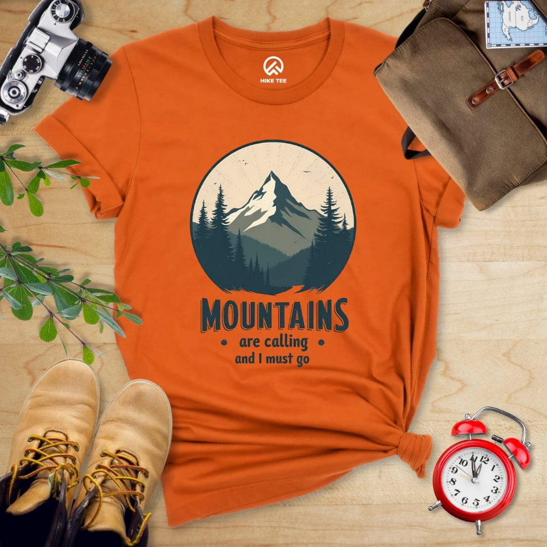 Hike Tee T-Shirt Autumn / S Mountains Are Calling Shirt