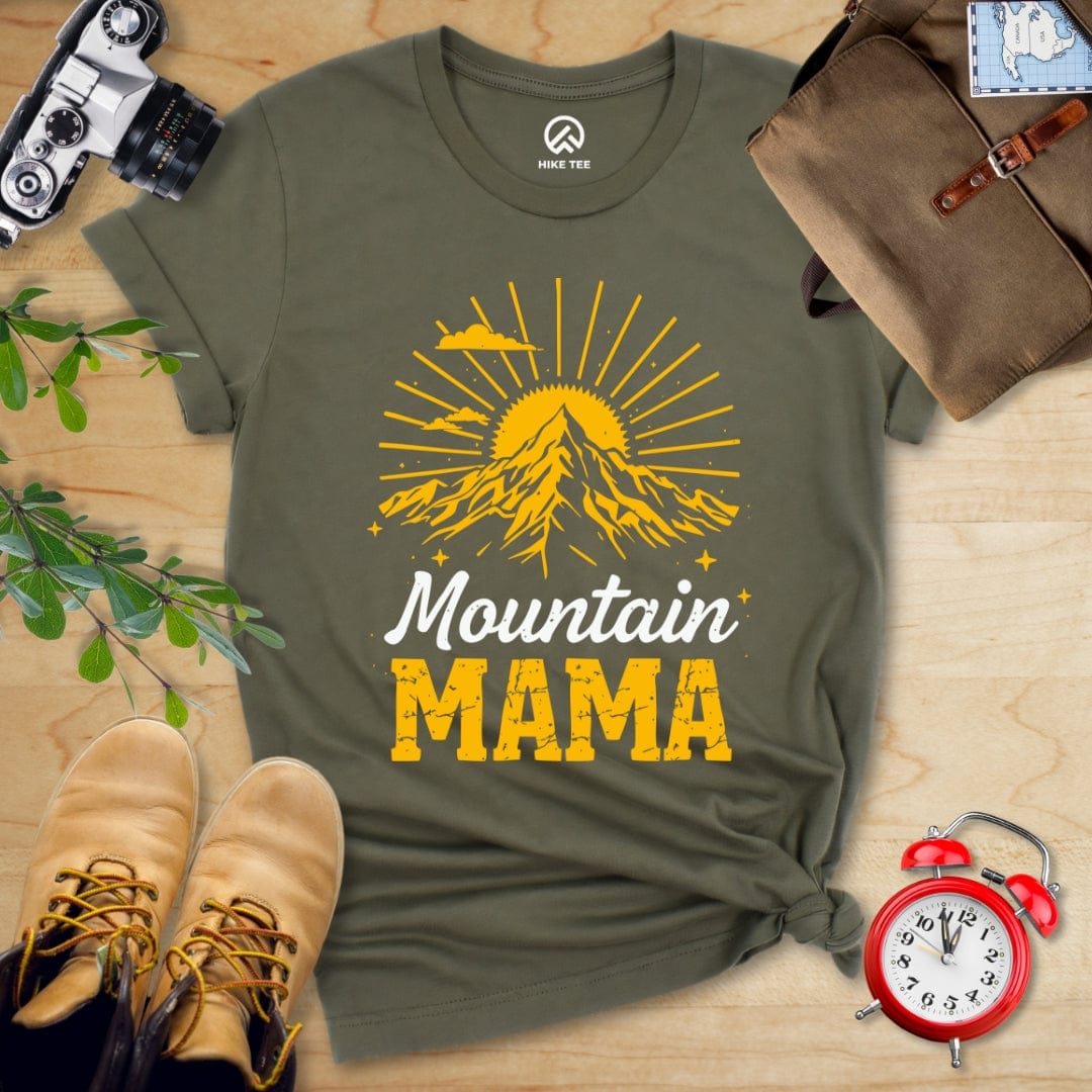 Hike Tee T-Shirt Military Green / S Mountains Mama