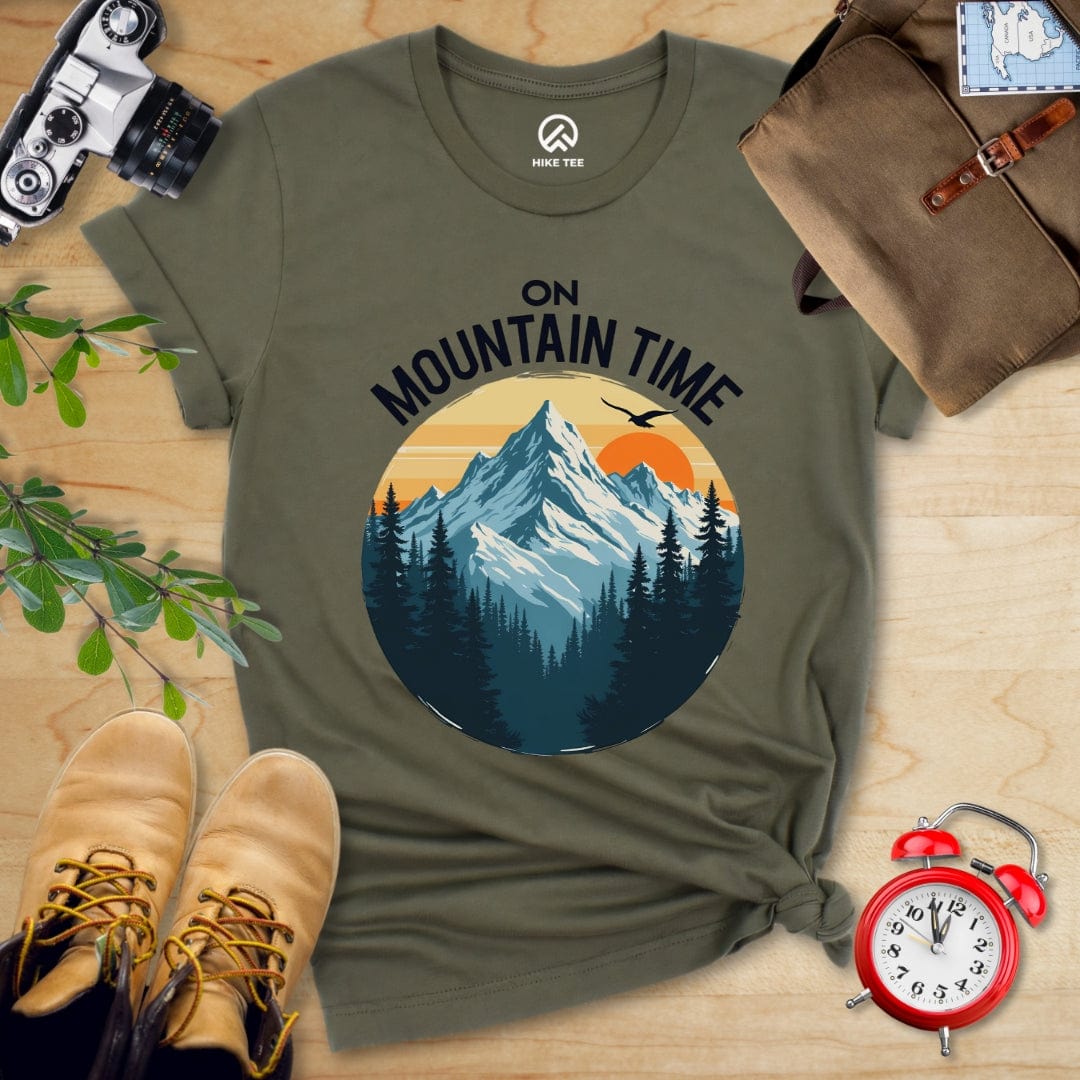 Hike Tee T-Shirt Military Green / S On Mountain Time Shirt