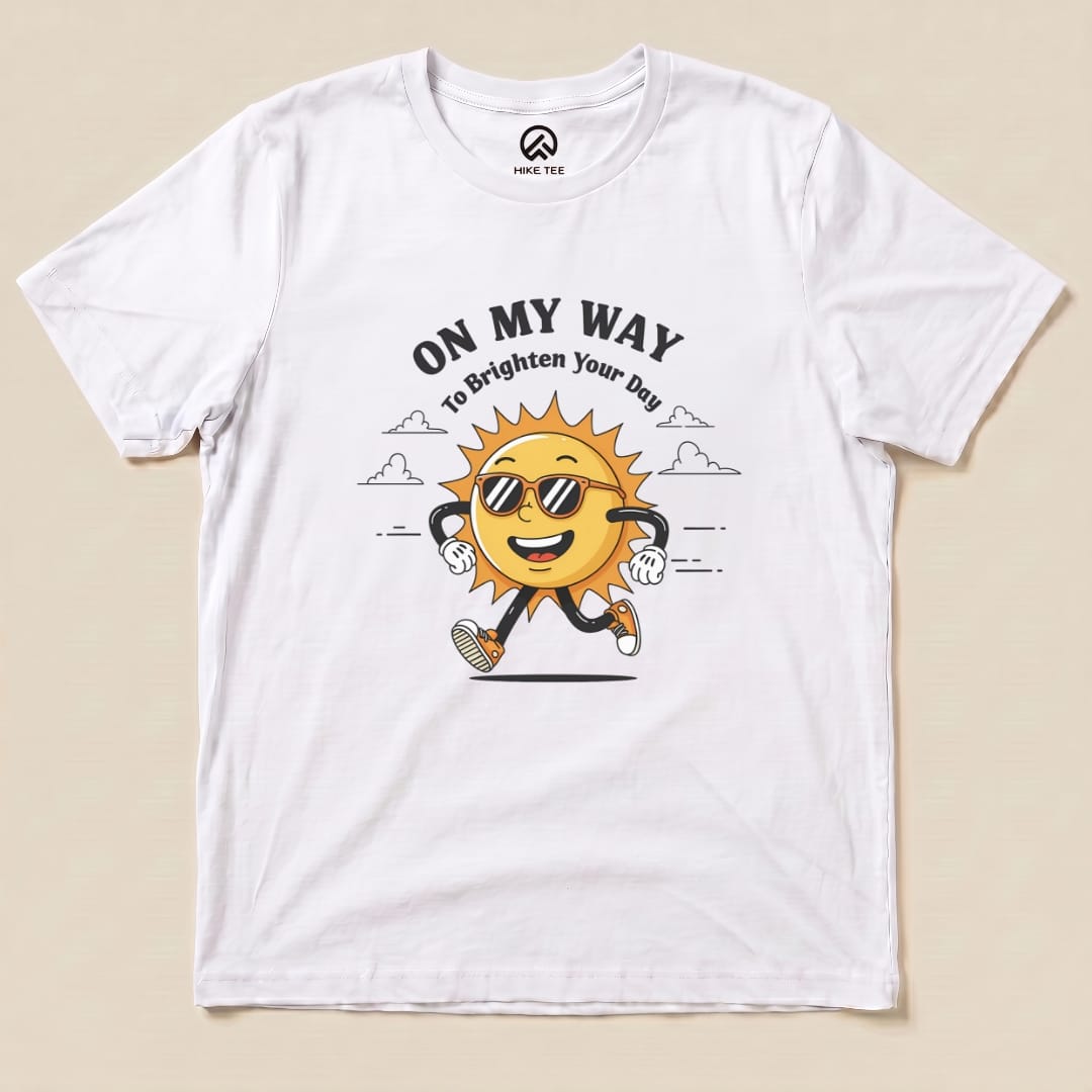 On My Way Shirt Hike Tee T-Shirt White / S