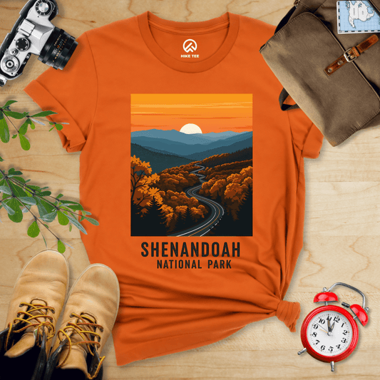 Hike Tee T-Shirt Autumn / S Shenandoah National Park Shirt
