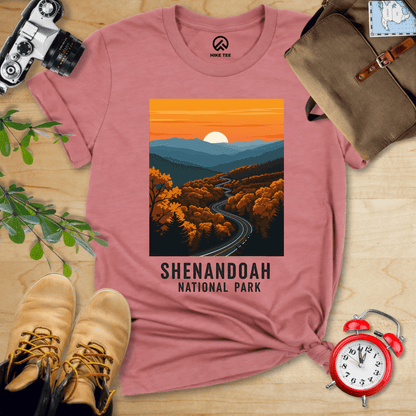 Hike Tee T-Shirt Heather Mauve / S Shenandoah National Park Shirt