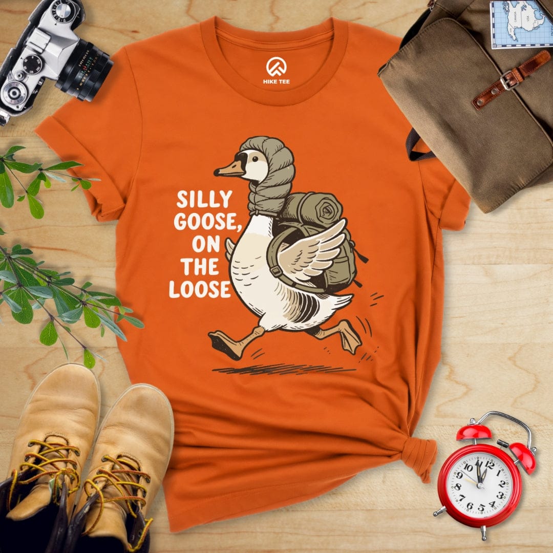 Hike Tee T-Shirt Autumn / S Silly Goose Shirt