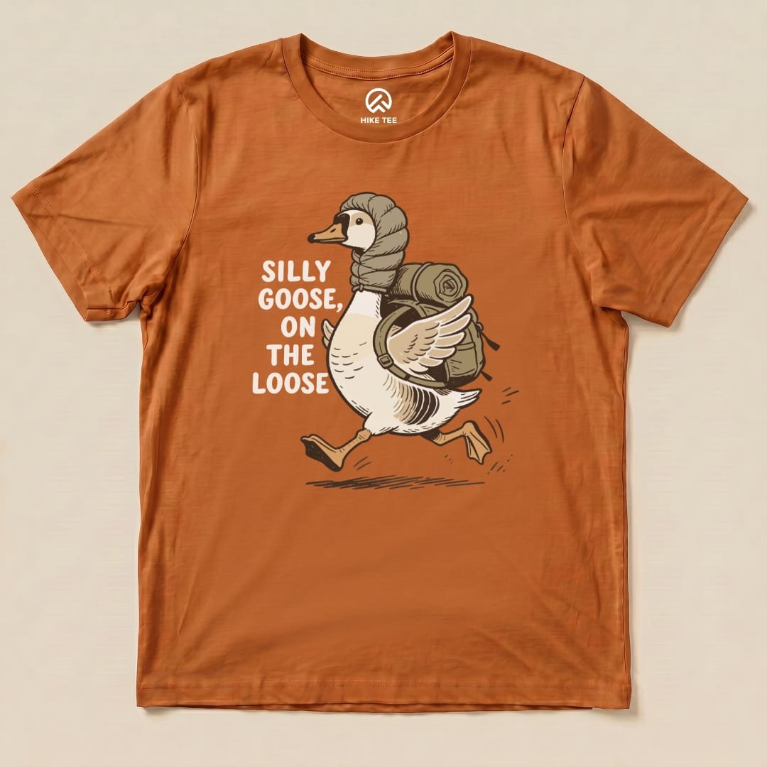 Hike Tee T-Shirt Autumn / S Silly Goose Shirt