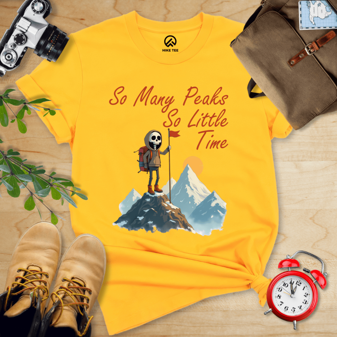 Hike Tee T-Shirt Gold / S So Many Peaks Shirt
