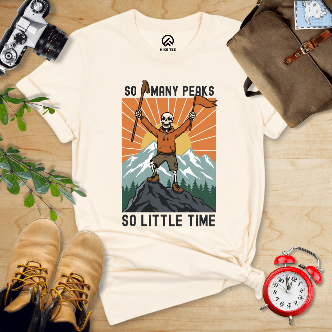 Hike Tee T-Shirt Natural / S So Many Peaks Shirt