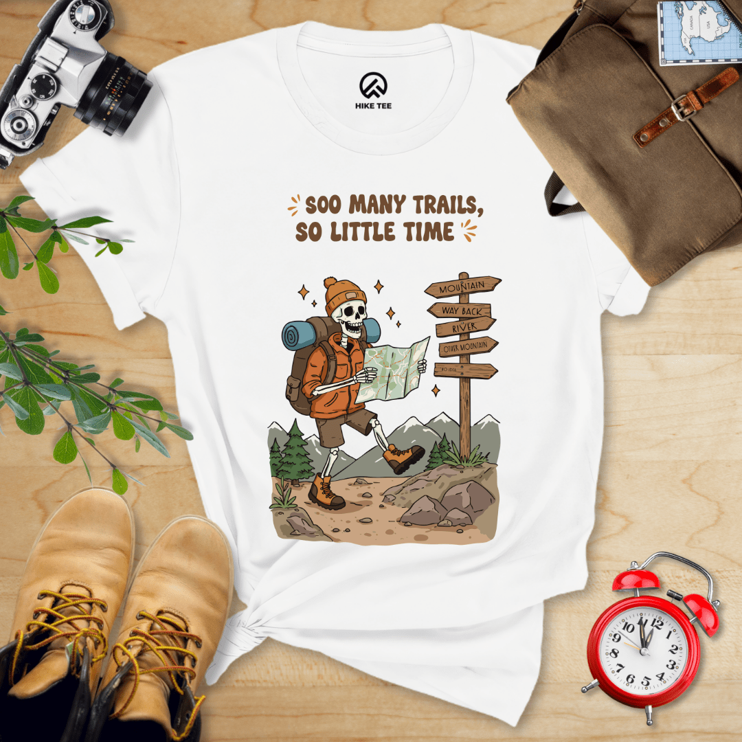 Hike Tee T-Shirt White / S So Many Trails