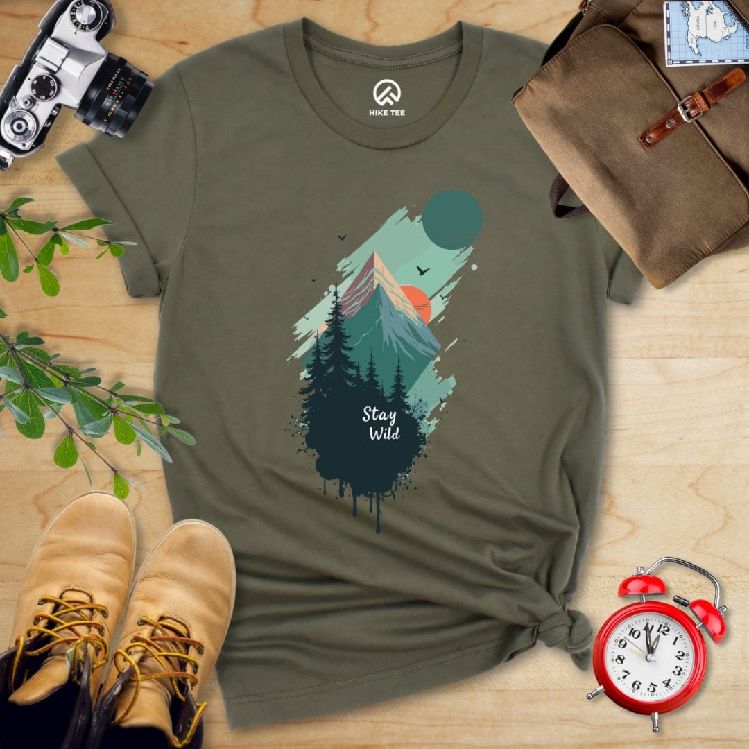 Hike Tee T-Shirt Military Green / S Stay Wild Shirt