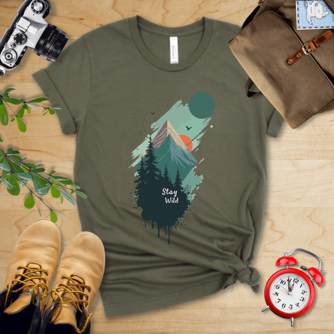 Hike Tee T-Shirt Military Green / S Stay Wild Shirt