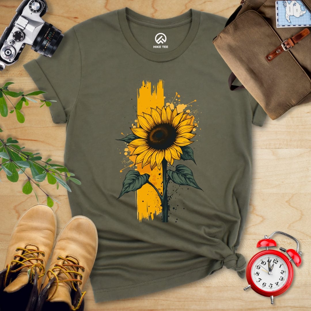 Hike Tee T-Shirt Military Green / S Sunflower Shirt