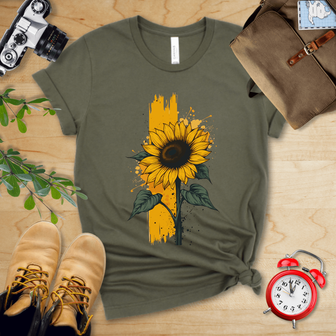 Hike Tee T-Shirt Military Green / S Sunflower Shirt