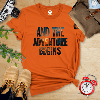 Hike Tee T-Shirt Autumn / S The Adventure Begins Shirt