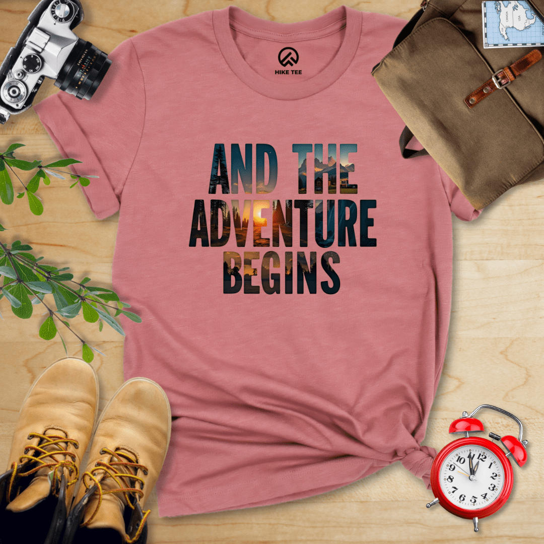 Hike Tee T-Shirt Heather Mauve / S The Adventure Begins Shirt