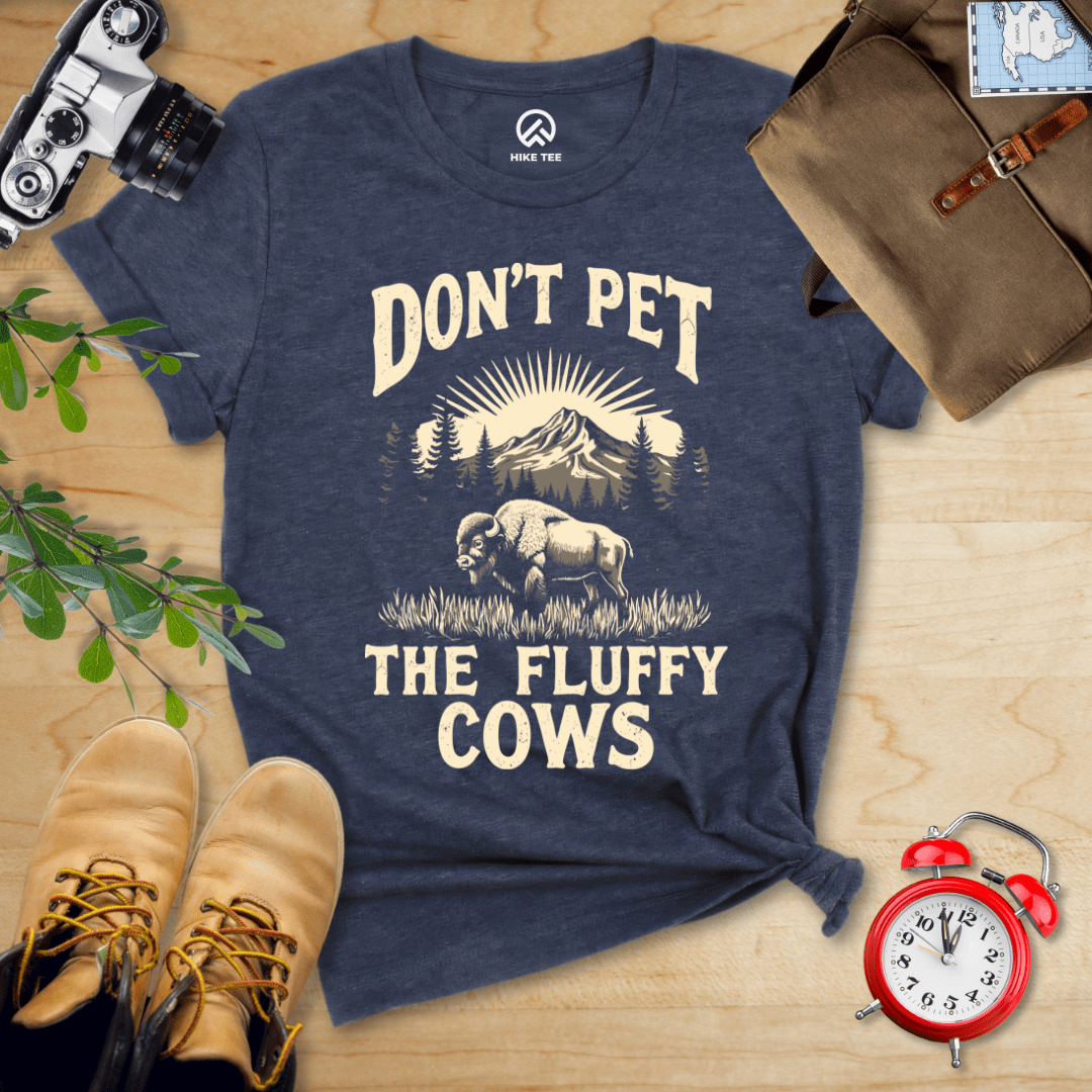 Hike Tee T-Shirt Heather Navy / S The Fluffy Cow Shirt
