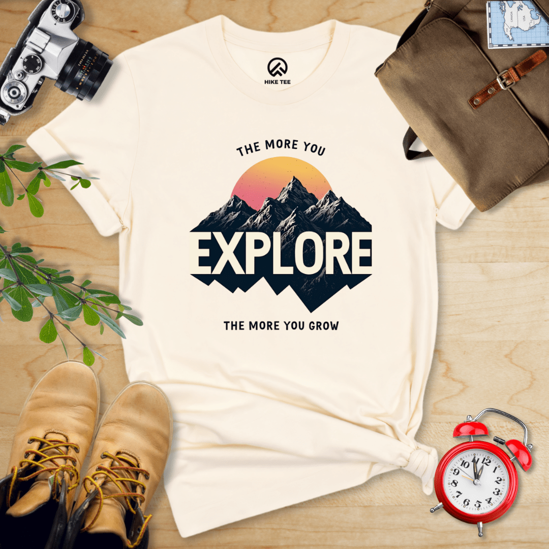 Hike Tee T-Shirt Natural / S The More You Explore Shirt