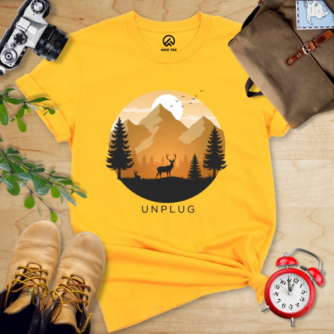 Hike Tee T-Shirt Gold / S Unplag Shirt