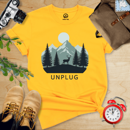 Hike Tee T-Shirt Gold / S Unplug Shirt
