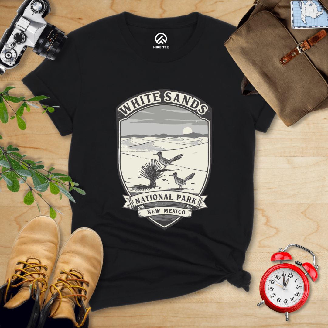 Hike Tee T-Shirt Black / S White Sands Shirt