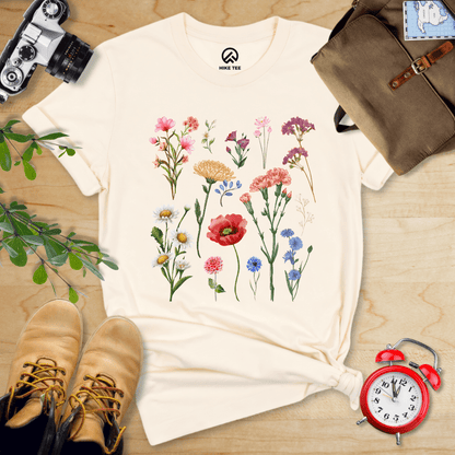 Hike Tee T-Shirt Natural / S Wild Flowers Shirt