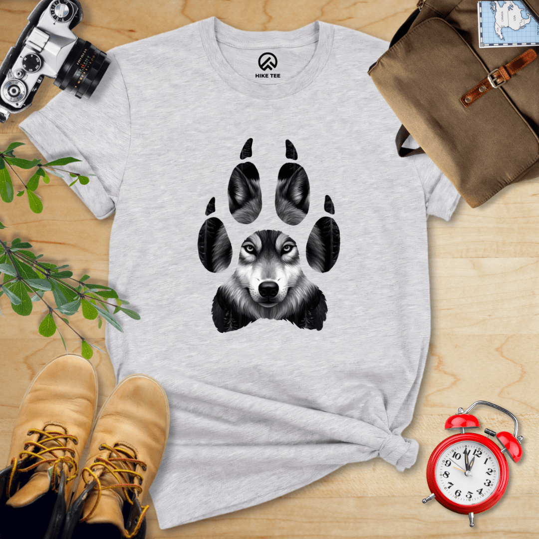 Hike Tee T-Shirt Athletic Heather / S Wolf's Paw Shirt