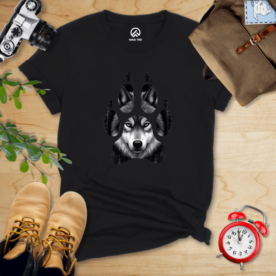 Hike Tee T-Shirt Black / S Wolf's Paw Shirt