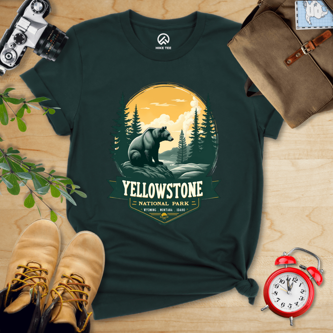 Hike Tee T-Shirt Forest / S Yellowstone Grizzly Bear Shirt