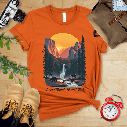 Hike Tee T-Shirt Autumn / S Yosemite National Park Shirt